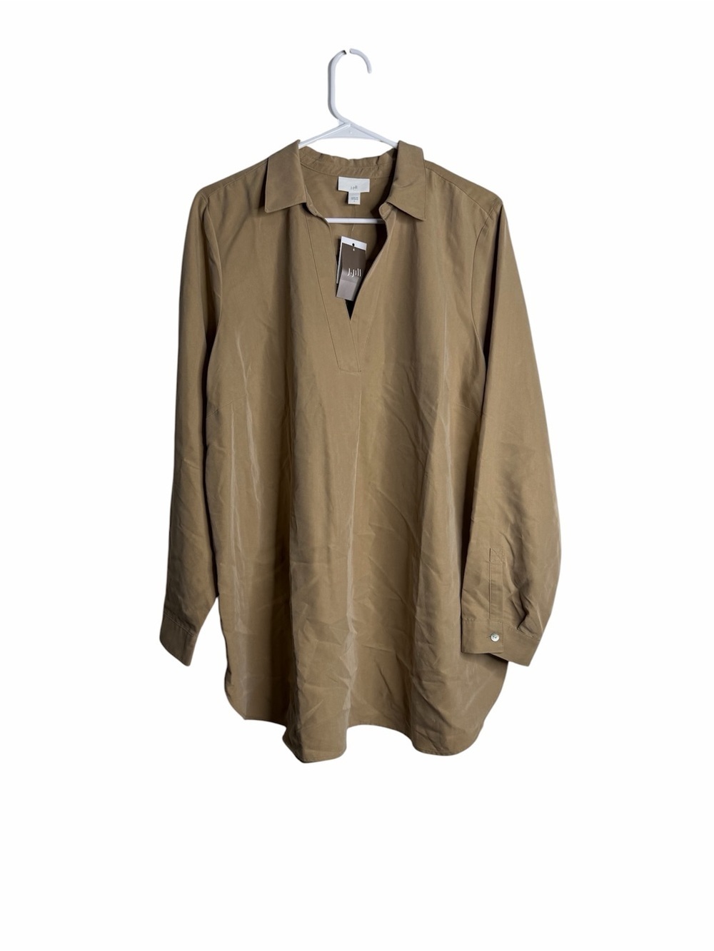 J.Jill Beige Collared Blouse Lightweight Long Sleeve Minimalist Clean Girl